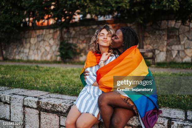 young abd in love - black lesbians kiss stock pictures, royalty-free photos & images