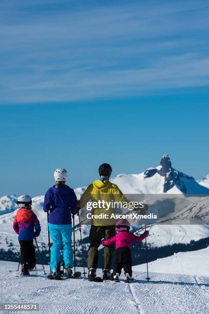 best ski resorts to visit with family - ski holiday stock pictures, royalty-free photos & images