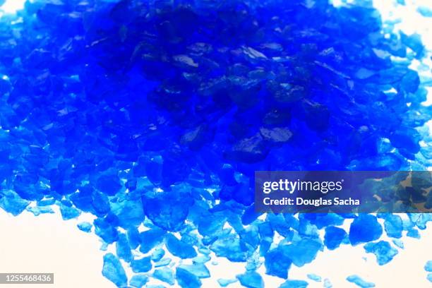 Amphetamine Rocks Methamphetamine Crystals Photos and Premium High Res Pictures - Getty ...