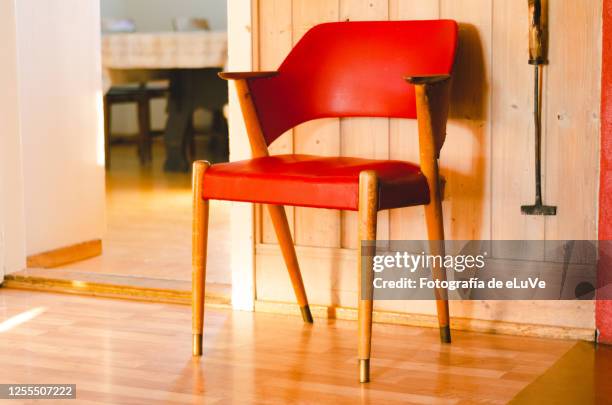 empty red chair - vintage furniture stock pictures, royalty-free photos & images