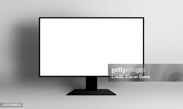 blank monitor screen illustration - horizontal stock illustrations imagens e fotografias de stock