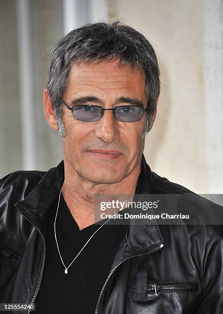 Actor Gerard Lanvin poses at photocall for 'Le Fils a Joe' at Hotel Renoir during the Festival of Sarlat on November 10, 2010 in Sarlat, France.