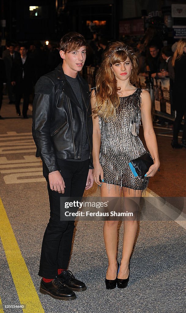 "Due Date" European Premiere - Outside Arrivals