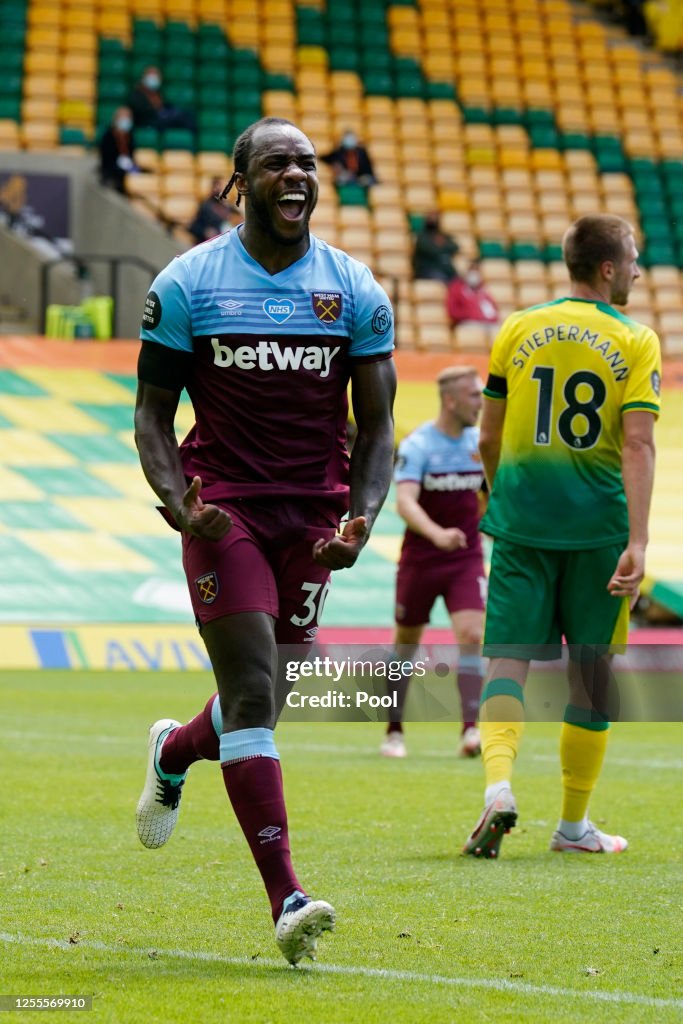 Norwich City v West Ham United - Premier League