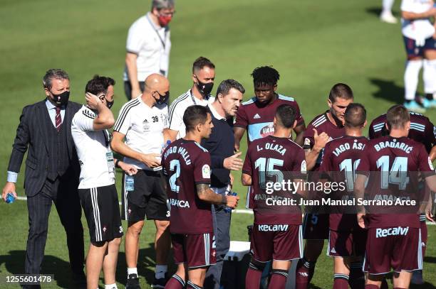 Oscar Garcia Junyent, Head Coach of Celta Vigo gives his team instructions during the Liga match between CA Osasuna and RC Celta de Vigo at on July...