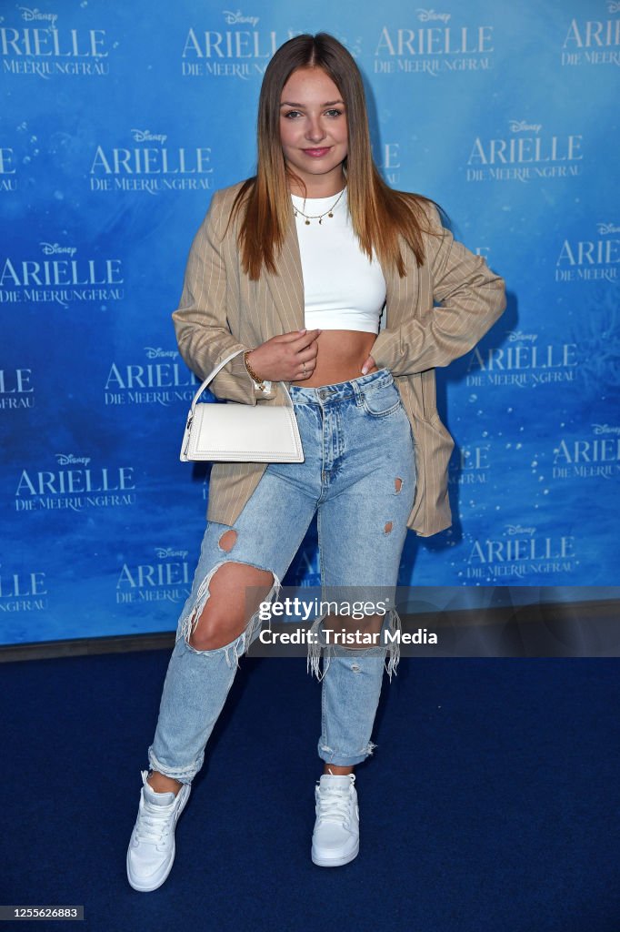 Alina Mour attends the "Arielle, die Meerjungfrau" premiere at Zoo ...
