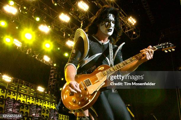 Tommy Thayer of Kiss performs during the "Rock the Nation" tour at Chronicle Pavilion on June 20, 2004 in Concord, California.