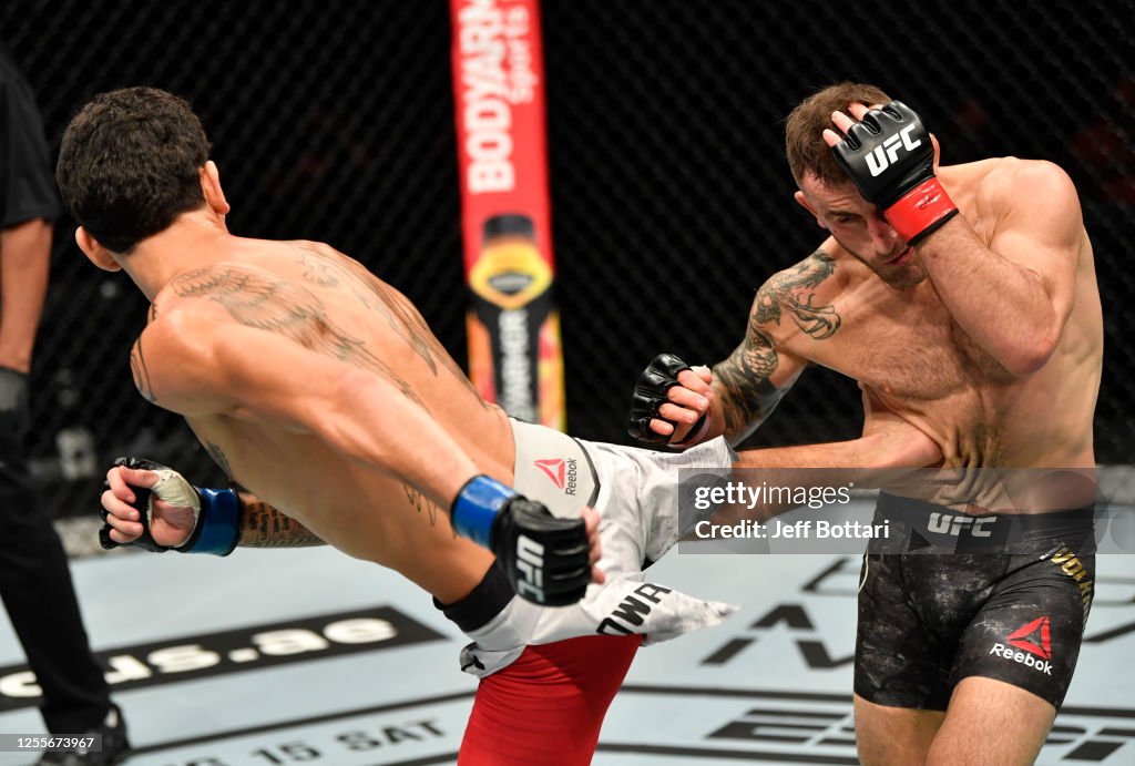 UFC 251: Volkanovski v Holloway