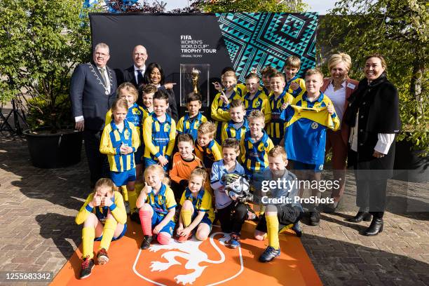 Sportcomplex VV Nijnsel. 180523 FIFA Womans Worldcup Trophy Tour. Fatma Samoura , Doreen van den Berkmortel . Gijs de Jong, Sarai Bareman,...