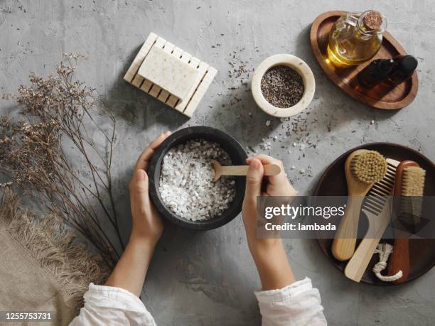 diy bath salt - caseiro imagens e fotografias de stock