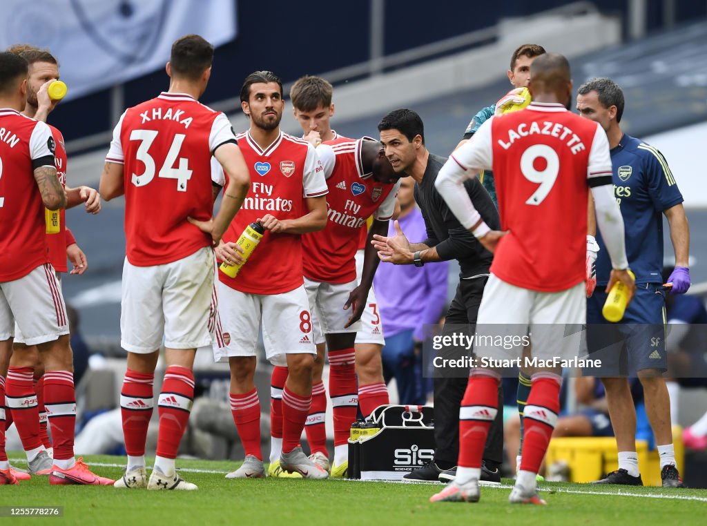 Tottenham Hotspur v Arsenal FC - Premier League