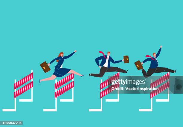 stockillustraties, clipart, cartoons en iconen met het ras van de hindernis, vrouwelijke zakenman en mannelijke zakenman neemt aan hindernisras, concept zaken en professionele concurrentie deel - hindernisbaan