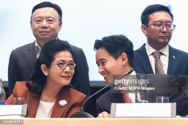 Pita Limjaroenrat , prime minister candidate and leader of Move Forward Party and Sudarat Keyuraphan , leader of the Thai Sang Thai Party, seen...