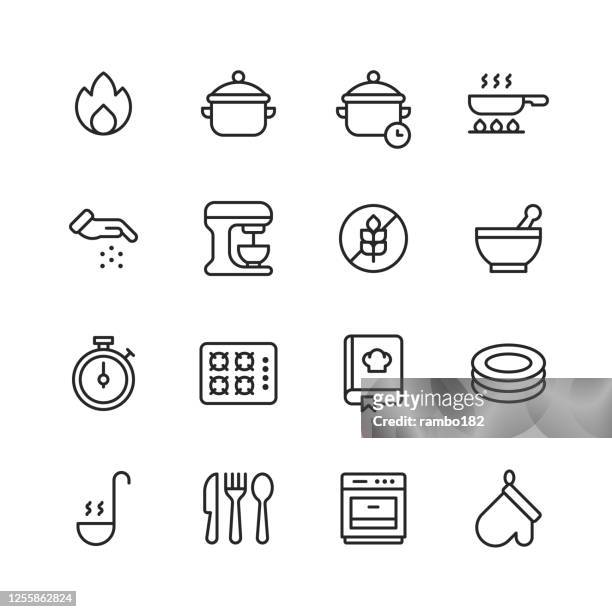 bildbanksillustrationer, clip art samt tecknat material och ikoner med ikoner för matlagningslinje. redigerbar linje. pixel perfekt. för mobil och webb. innehåller ikoner som fire, pot, frying pan, frying, krydda, krydda, mixer, glutenfri, skål, gas spis, recept, rätter, soppa, bestick, gaffel, kniv, sked, ugnshandske. - förberedelse