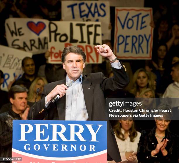 Texas Governor Rick Perry speaks during a political rally where Former Alaska Governor Sarah Palin announced her endorsement for Governor Perry's...