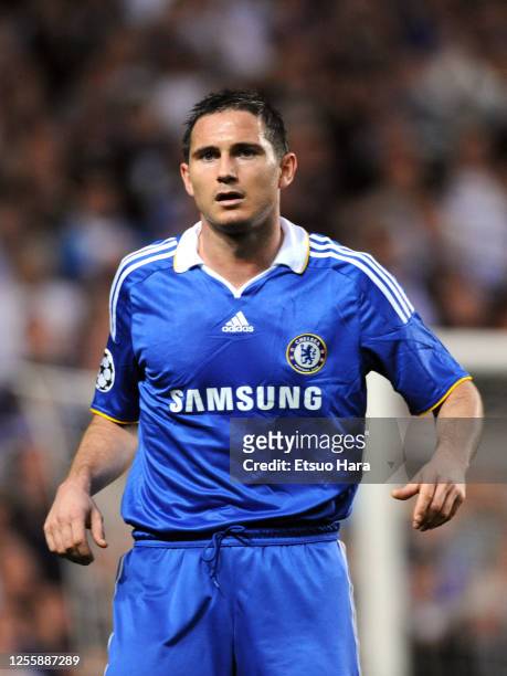Frank Lampard of Chelsea in action during the UEFA Champions League semi final second leg match between Chelsea and Barcelona at Stamford Bridge on...
