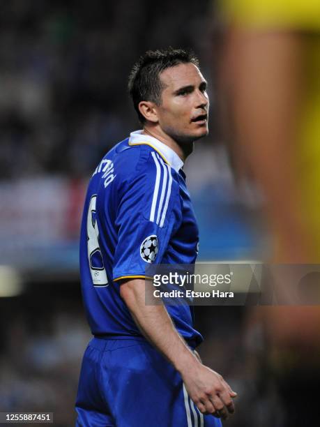 Frank Lampard of Chelsea in action during the UEFA Champions League semi final second leg match between Chelsea and Barcelona at Stamford Bridge on...