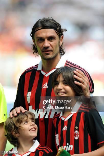 Paolo Maldini of AC Milan is seen with his sons prior to the Serie A match between AC Milan and AS Roma at the Stadio Giuseppe Meazza on May 24, 2009...