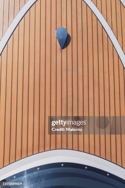 close-up of wooden boat deck. directly above. - schiffsdeck stock-fotos und bilder