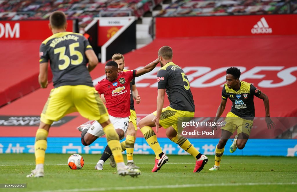 Manchester United v Southampton FC - Premier League