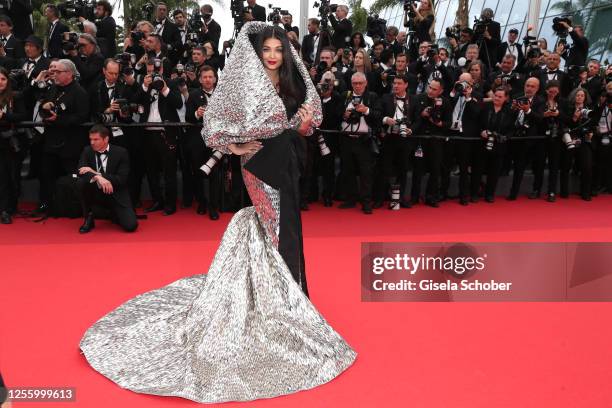 Aishwarya Rai Photos and Premium High Res Pictures - Getty Images