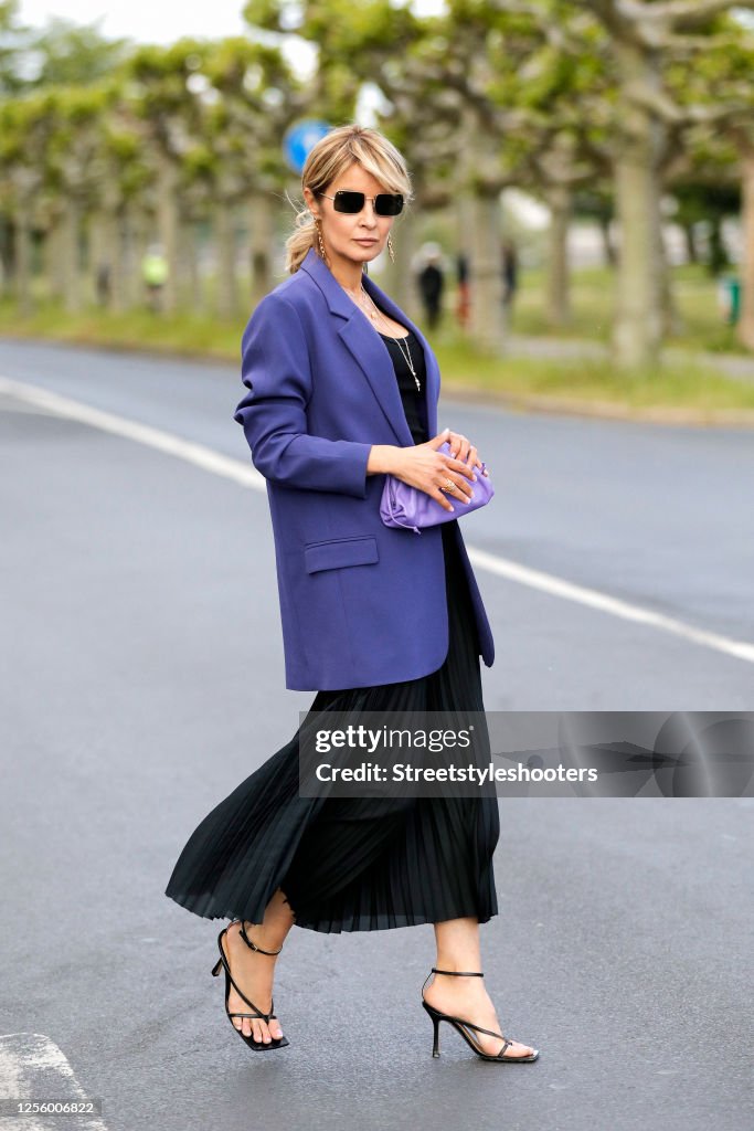 Street Style - Dusseldorf - July 13, 2020