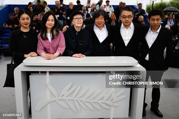 Chineses film editor Liyo Gong, Chinese assistant director Bingyuan Xu, French film editor Dominique Auvray, Chinese director Wang Bing, cameraman...