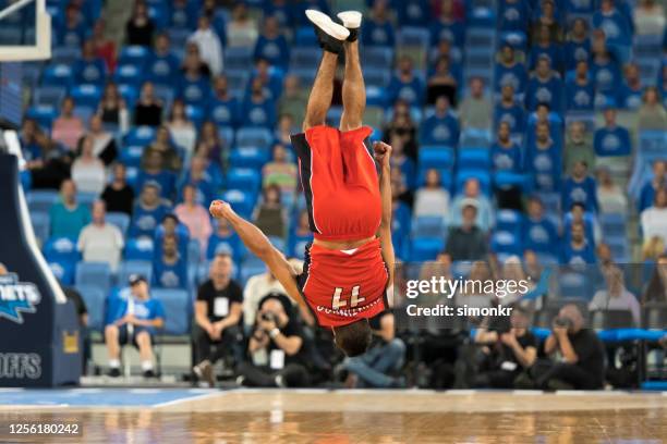 basketball player flipping - basketball jersey stock pictures, royalty-free photos & images