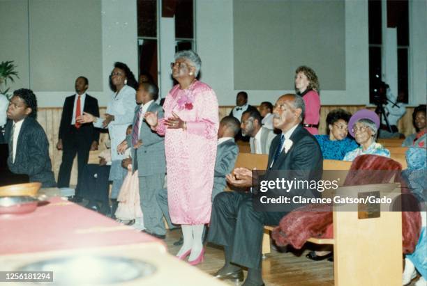 1,312 1980s Clapping Stock Photos, High-Res Pictures, and Images ...