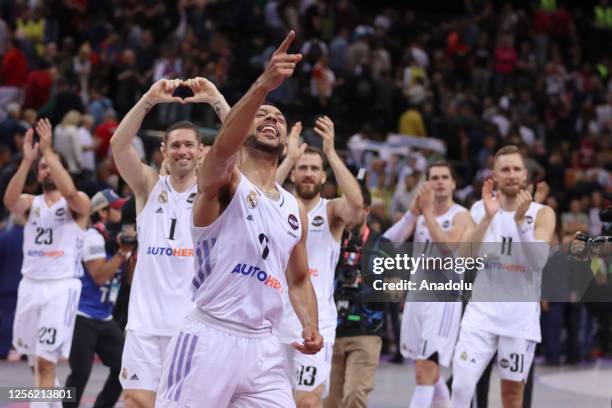 Nigel Williams-Goss, #0 of Real Madrid and his team mates celebrate after the 2022/2023 Turkish Airlines EuroLeague basketball match between FC...