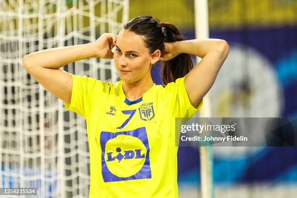 Holta Holta Photos and Premium High Res Pictures - Getty Images
