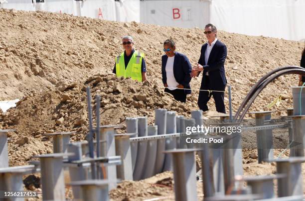 California Governor Gavin Newsom , former Mayor Antonio Villaraigosa , and Jim Shandalov, Vice President at NextEra Energy Resources walk along the...