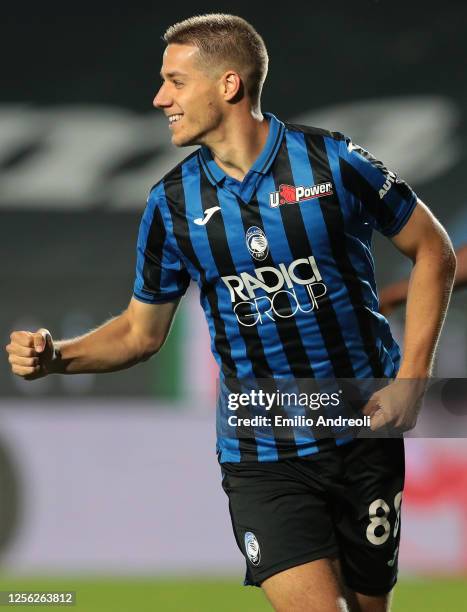 Mario Pasalic of Atalanta BC celebrates after scoring the opening goal during the Serie A match between Atalanta BC and Brescia Calcio at Gewiss...