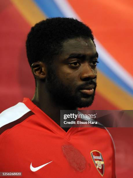 Kolo Toure Arsenal Photos and Premium High Res Pictures - Getty Images