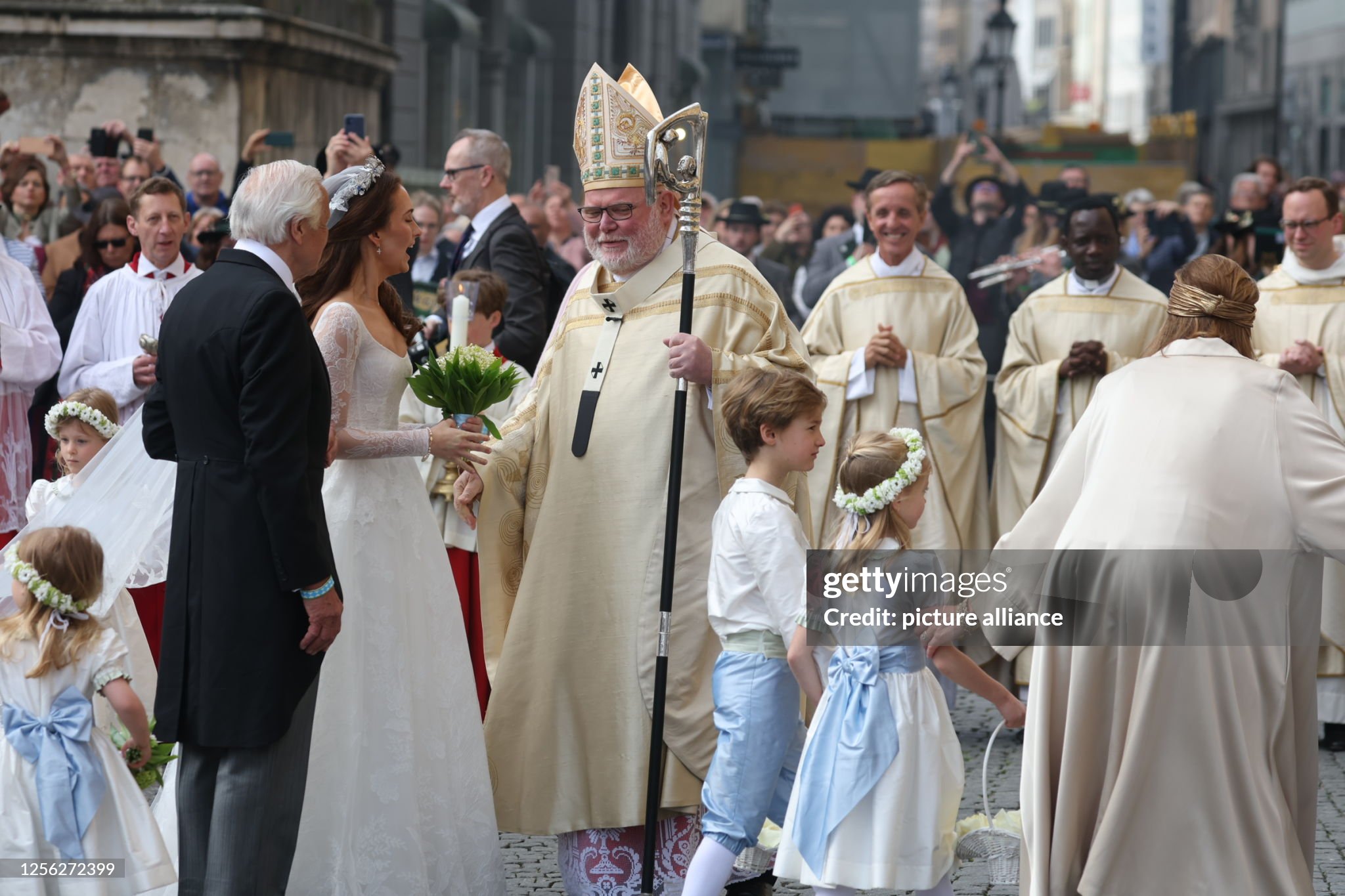 20-may-2023-bavaria-munich-cardinal-reinhard-marx-archbishop-of-munich-and-freising-greets-the.jpg