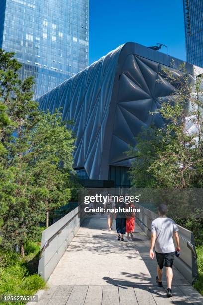 entrada al shed, nueva york - shed fotografías e imágenes de stock