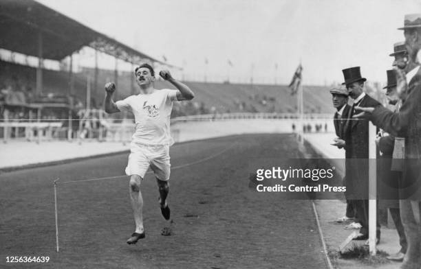 British runner Wyndham Halswelle wins the men's 400-metre event of the 1908 Summer Olympics at White City Stadium in London, 23rd July 1908. The race...