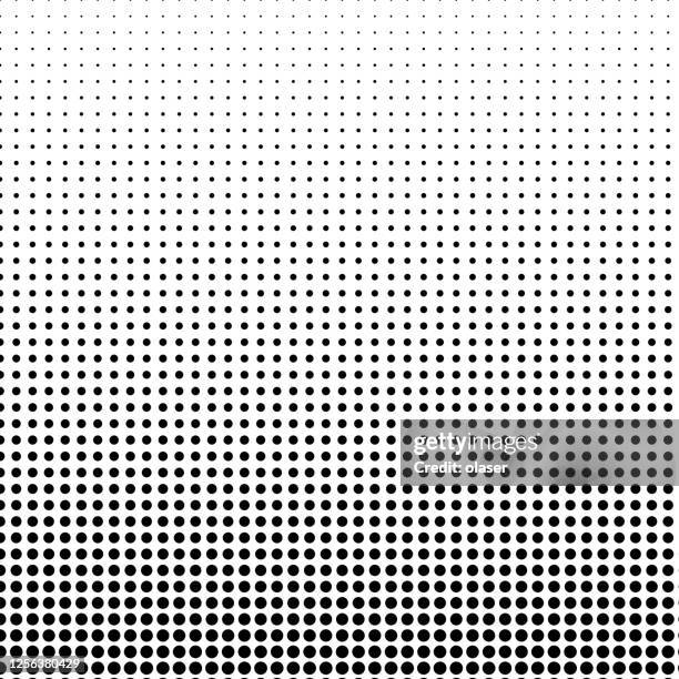 ilustraciones, imágenes clip art, dibujos animados e iconos de stock de patrón de forma circular pequeño, con degradado de tamaño vertical. - línea de puntos