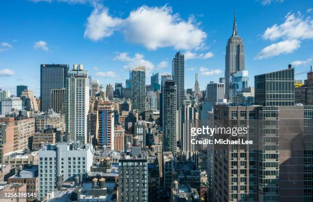 high angle midtown manhattan skyline - new york - new york city stock-fotos und bilder
