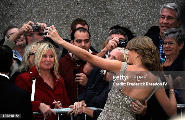 Singer Taylor Swift attends 5th Annual ACM Honors at Ryman Auditorium on September 19, 2011 in Nashville, Tennessee.