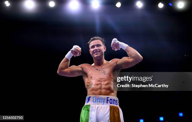 Paddy Boxing Paddy Donovan (Irish Boxer) Photos and Premium High Res Pictures ...