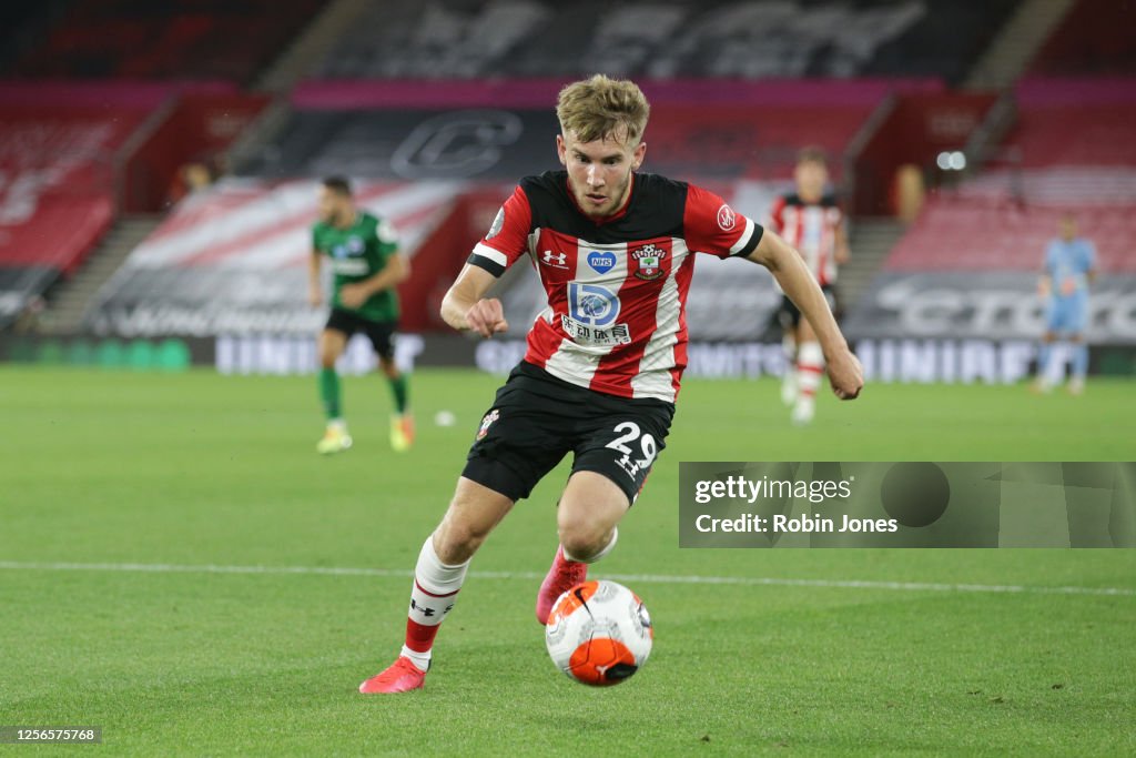 Southampton FC v Brighton & Hove Albion - Premier League