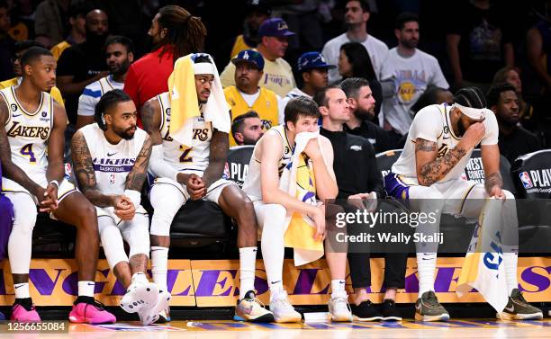 Nba Bench View Lakers Bench Photos and Premium High Res Pictures - Getty Images