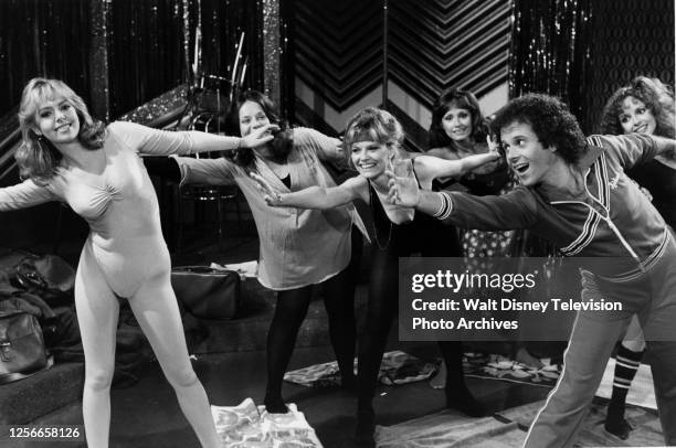 Los Angeles, CA Shell Kepler, Louise Hoven, Brooke Bundy, Gail Ramsey, Richard Simmons, Jackie Zeman appearing in the ABC tv series 'General...