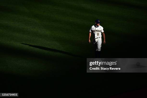 Brock Holt of the Milwaukee Brewers participates in warmups during Summer Workouts at Miller Park on July 16, 2020 in Milwaukee, Wisconsin.