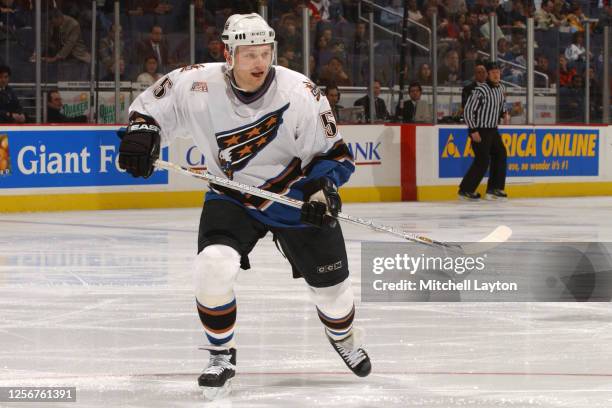 Sergie Gonchar of the Washington Capitals in position during a NHL hockey game against the Toronto Maple Leafs at MCI Center on March 5, 2002 in...