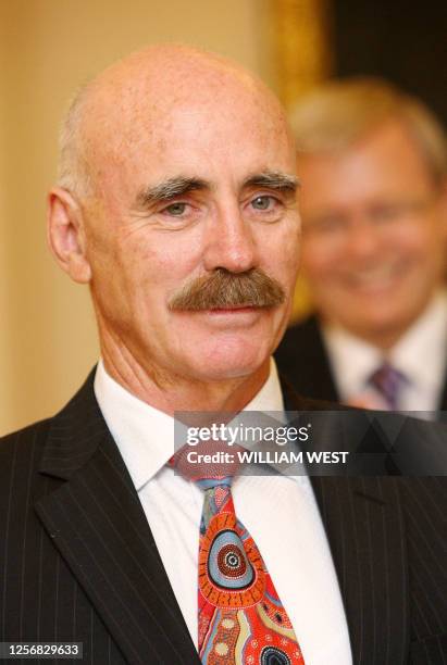 Australia's new minister of defence science and personnel, Warren Snowdon, is sworn in at Government House in Canberra 03 December 2007 and after new...