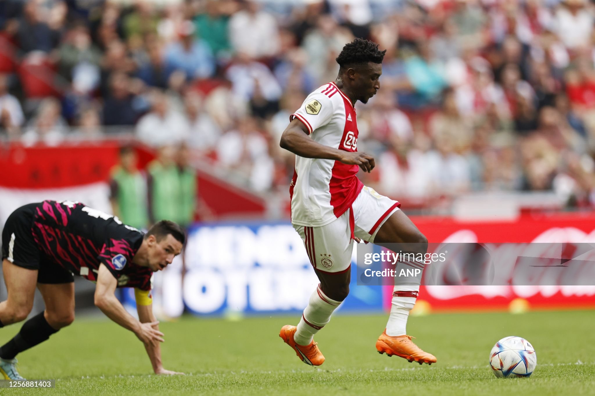 Kudus is fed up with the situation at Ajax and wants to force a transfer to the Premier League
