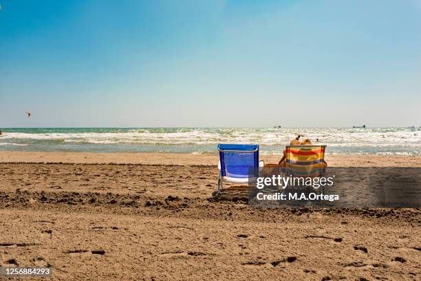 rest time at the beach - casetellon de la plana stockfoto's en -beelden