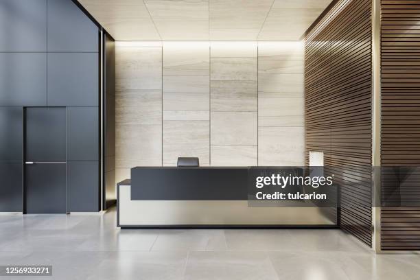interior de lujo de espacio abierto en recepción con azulejos de mármol con espacio de copia - receptionist fotografías e imágenes de stock